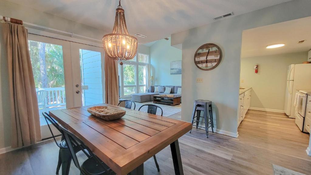 Ocean Ridge House | 490 Edisto Vacay - Butterworth - G