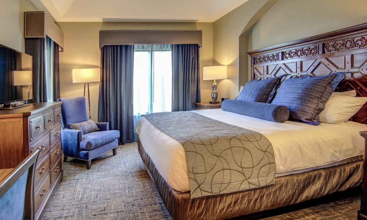 Lake Buena Vista Villa | 5 Pools, 2 Lazy Rivers & Lots of Family Fun- Bonnet Creek Resort.