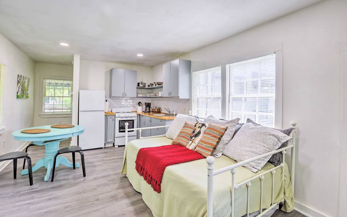 Leeds Apartment | 55 m² Apartment ∙ 3 guests