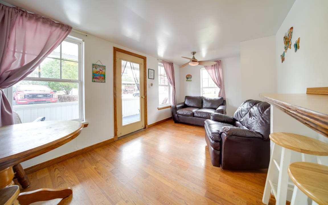 Geneva-on-the-Lake Cottage | 55 m² Cabin ∙ 1 bedroom ∙ 2 guests