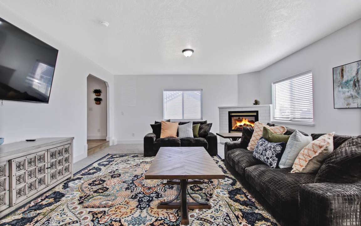 Meridian House | 557 m² House ∙ 2 bedrooms ∙ 6 guests