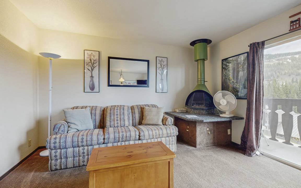 Sandpoint Condo | 56 m² Condo ∙ 1 bedroom ∙ 3 guests
