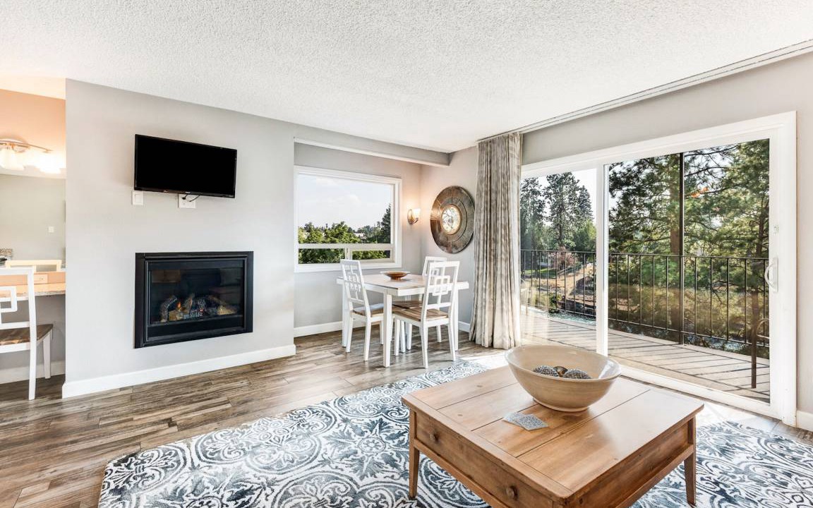 Orchard District Condo | 59 m² Condo ∙ 1 bedroom ∙ 4 guests