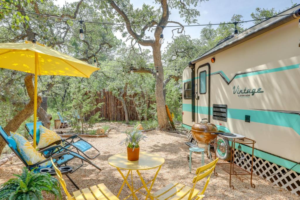 Wimberley Apartment | 6 Mi to Wimberley Square: 'Happy Days Cruiser'