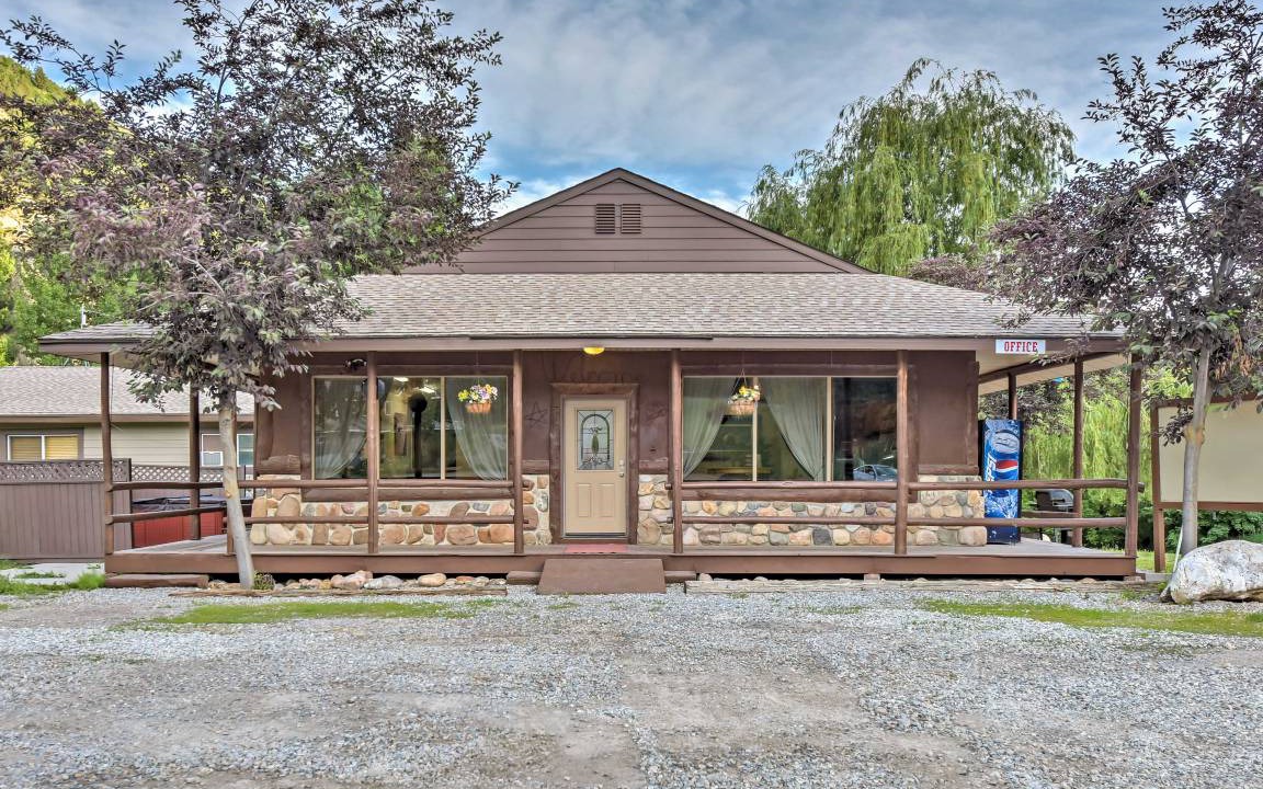 Preston House | 622 m² House ∙ 5 bedrooms ∙ 52 guests