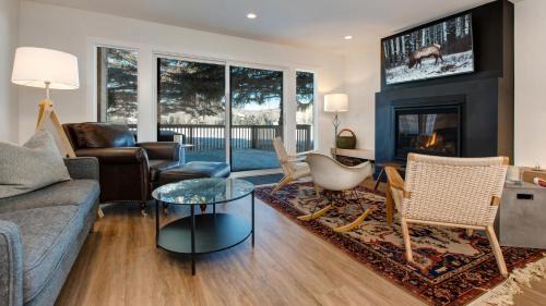 Vantage | Park Meadows