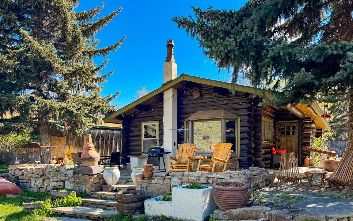 Jackson Hole Cabin | 76 m² Cabin ∙ 2 bedrooms ∙ 4 guests
