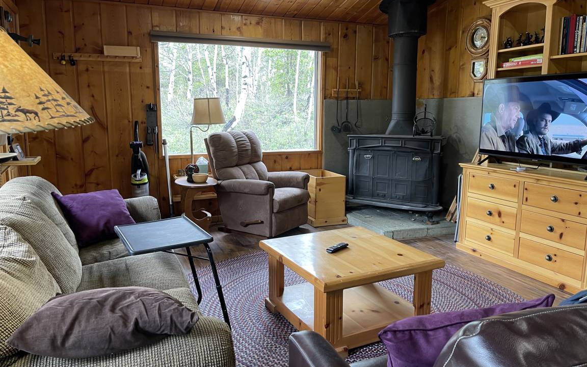 Last Chance Cabin | 84 m² Cabin ∙ 2 bedrooms ∙ 6 guests