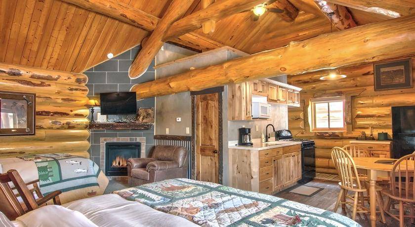 West Yellowstone House | 91 m² House ∙ 127 guests