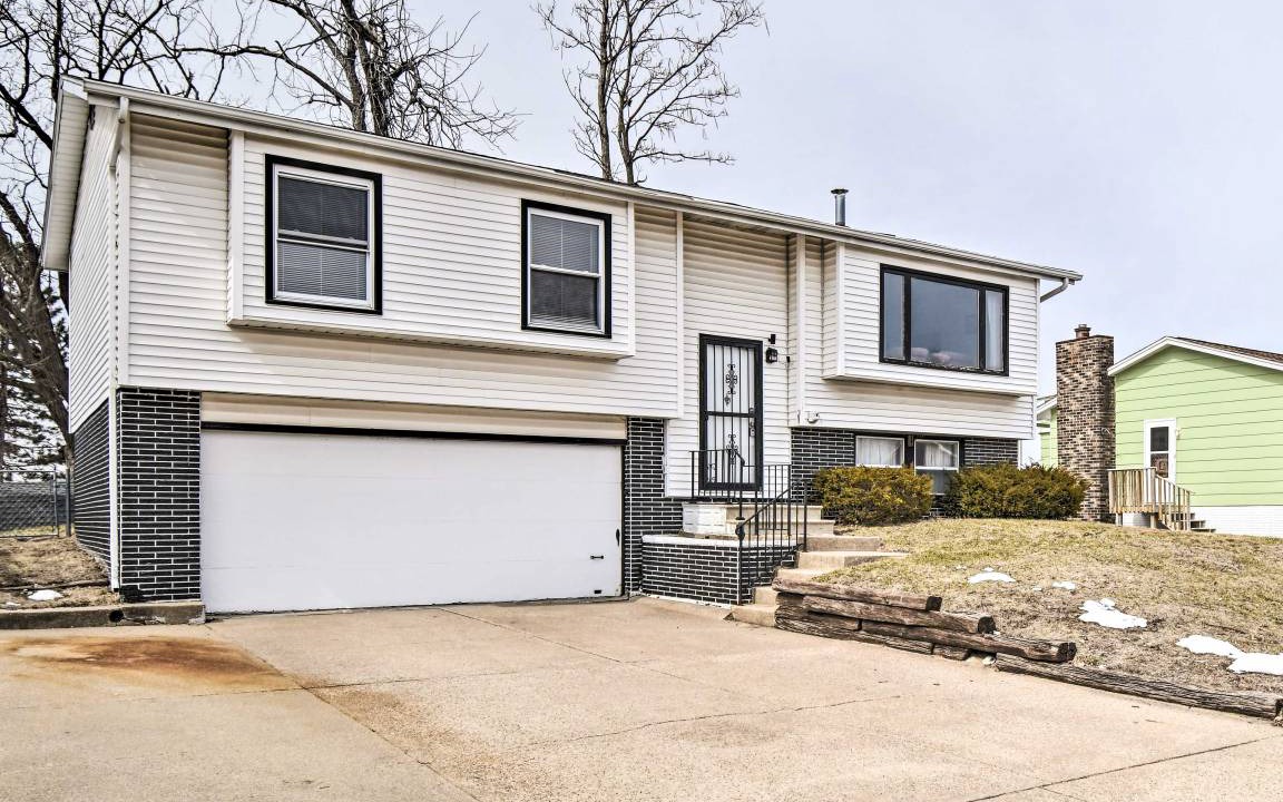 Cedar Rapids - Iowa City House | 92 m² House ∙ 3 bedrooms ∙ 6 guests