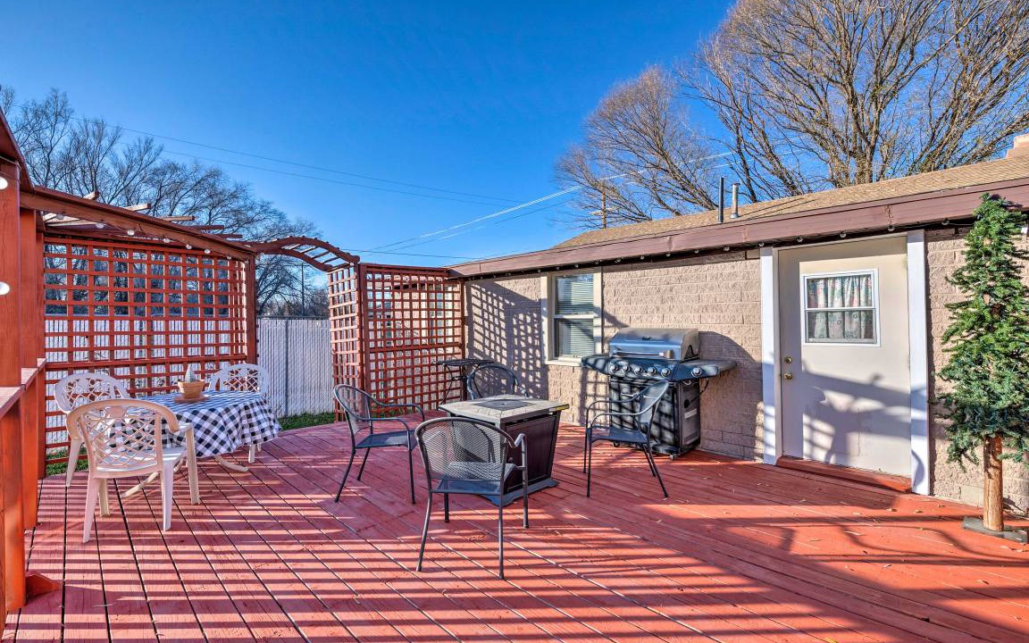 South Jordan Cottage | 96 m² Cabin ∙ 3 bedrooms ∙ 7 guests