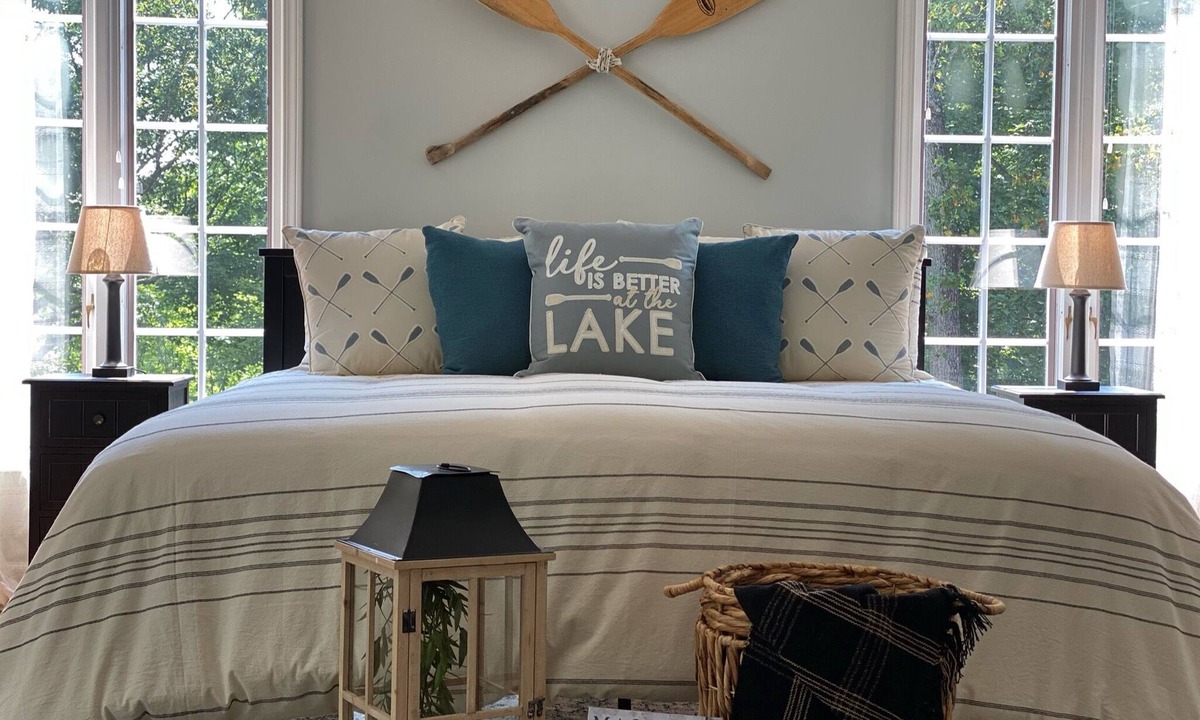 New London House | A Spirited Retreat Lakefront w/Dock, Theatre & Gameroom!