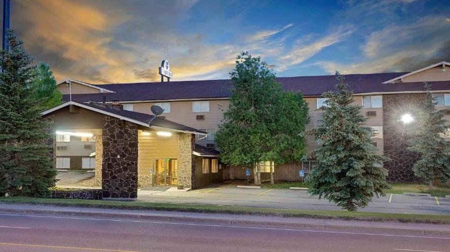 Evanston Hotel | Affordable Inns Evanston
