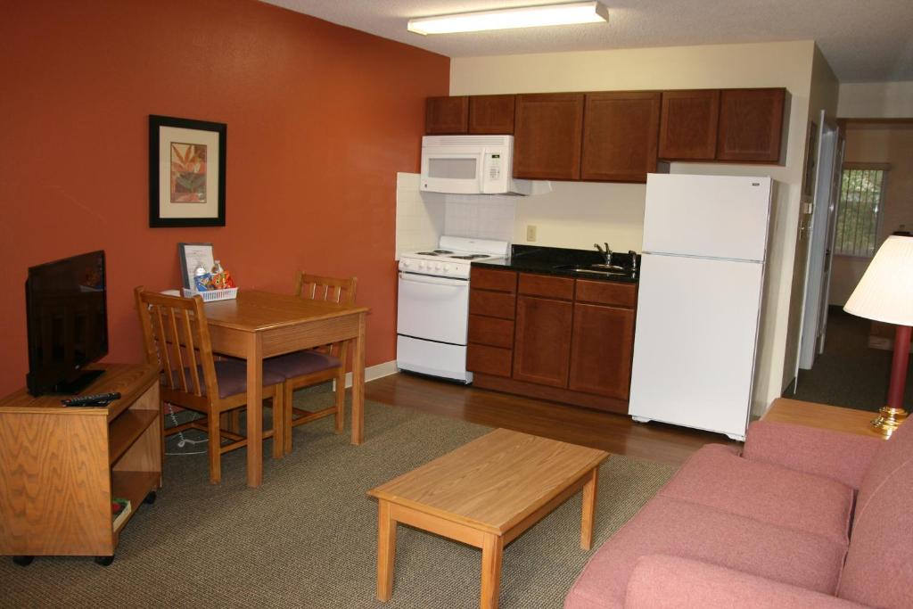 Sumter Hotel | Affordable Suites Sumter