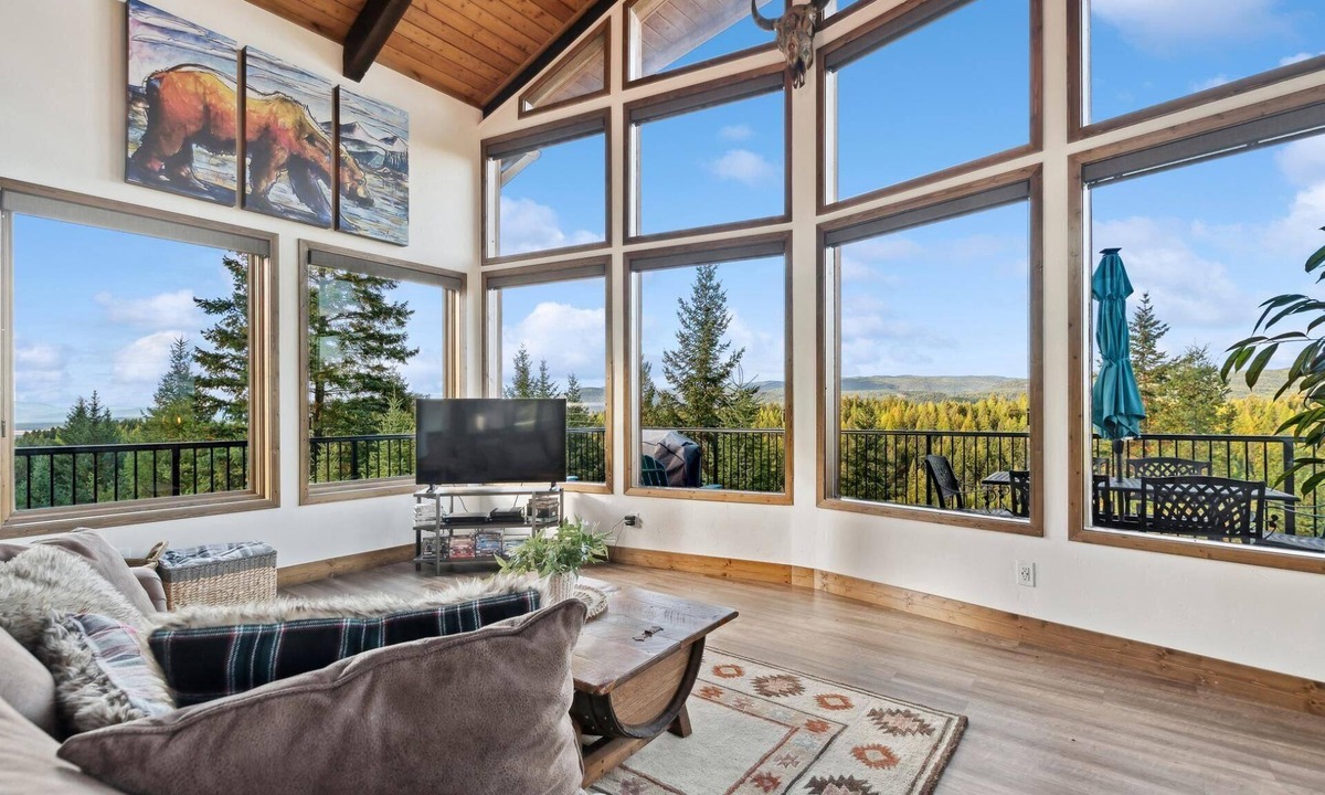 Whitefish House | Amazing views! Plus a Private Guest House! Grill!