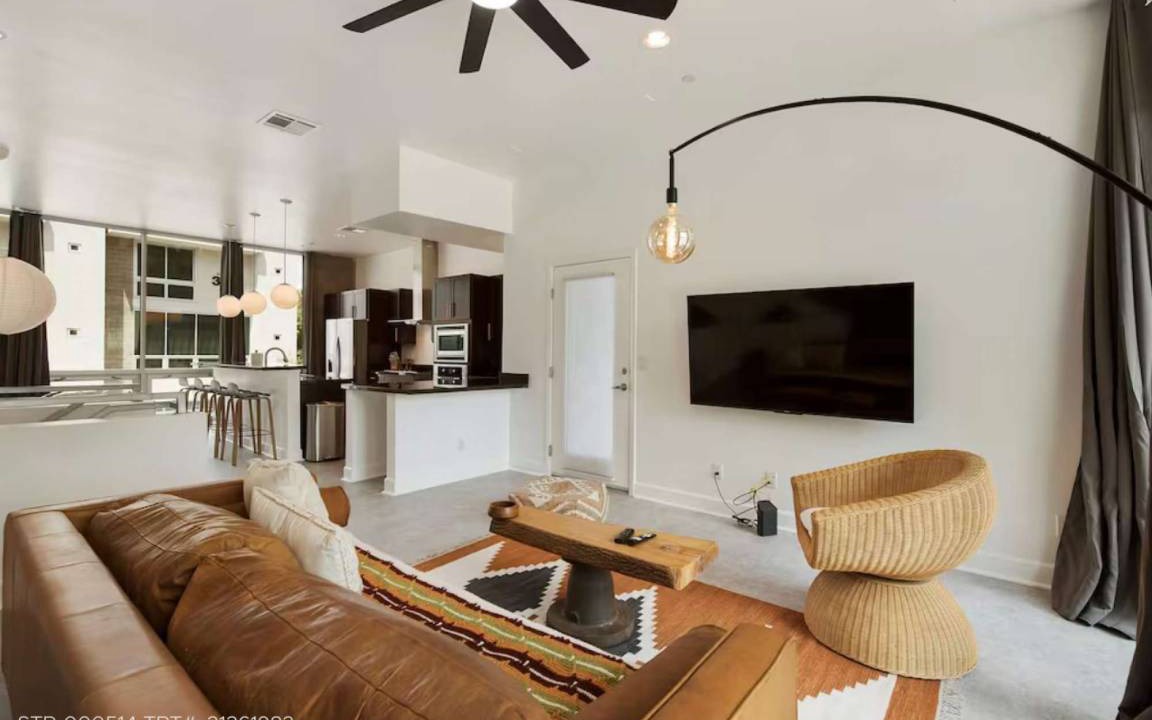 Riverside Apartment | Apartment ∙ 2 bedrooms ∙ 4 guests