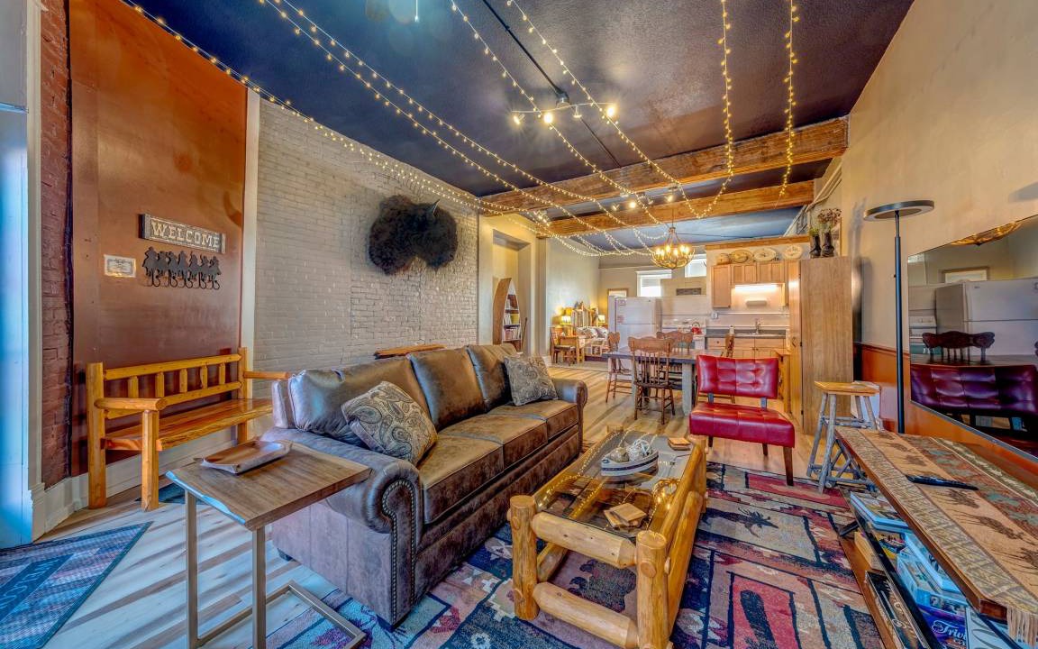 Sheridan Apartment | Apartment ∙ 3 bedrooms ∙ 11 guests