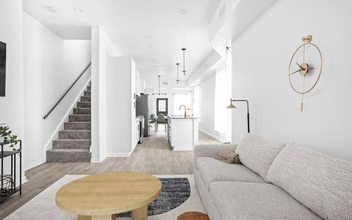 Holy Cross Apartment | Apartment ∙ 6 bedrooms ∙ 16 guests