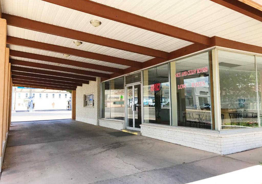 Richfield Hotel | Appletree Inn
