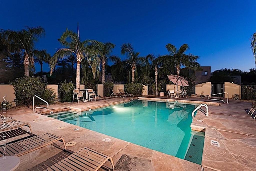 Central Scottsdale Apartment | Arroyo Madera 119 3BR Townhome by Casago