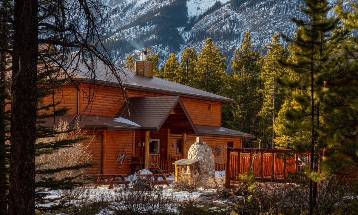 Cline River Bed & Breakfast | Aurum Lodge