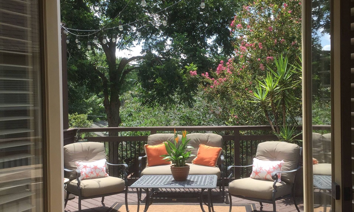Washington Ave./ Memorial Park House | Available for Monthly Rental Near Downtown