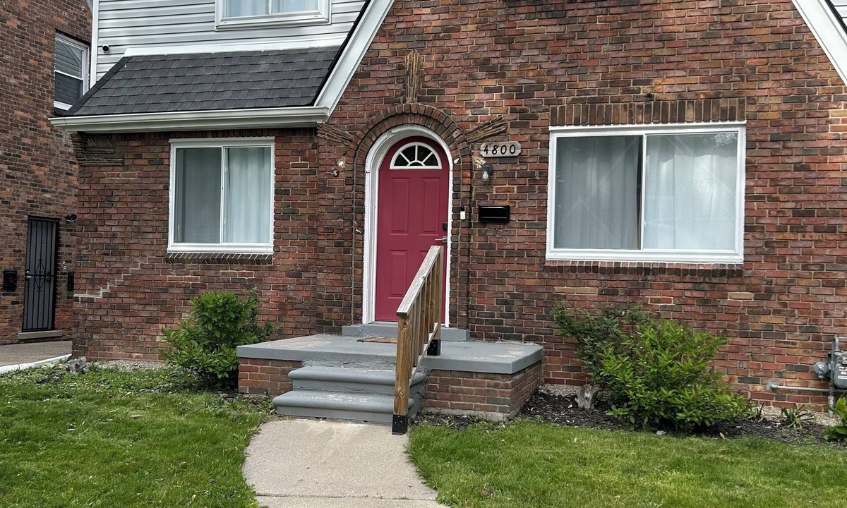 Detroit House | Awesome 6-bedroom house with AC in vibrant Detroit
