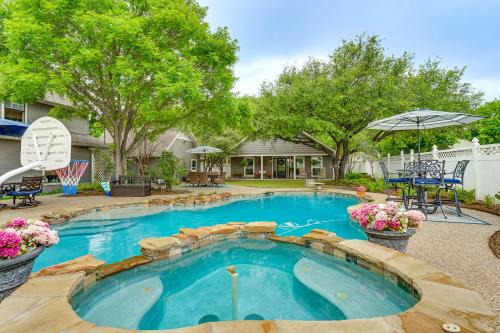 Argyle House | Backyard Bungalow w/Pool & Country Views