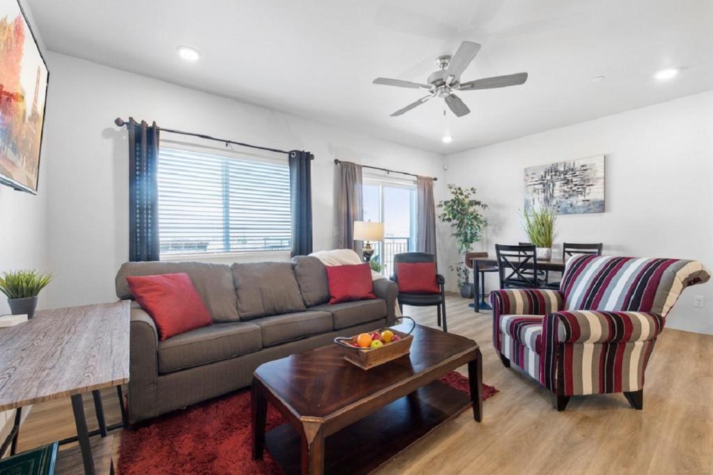 Ephraim Apartment | Badger Den: 1mi.Snow College~ Wash/Dryer~Climb