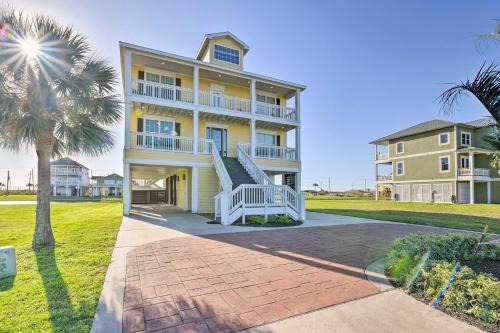 Galveston House | Bay Views! Family-Friendly Galveston Resort House