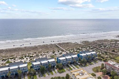 Fernandina Beach House | Beach Getaway in Amelia - Ocean Views & Room for 8
