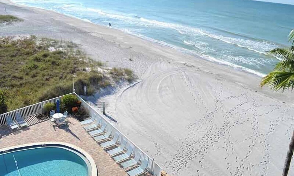 Longboat Key Condo | Beachcomber unit 502