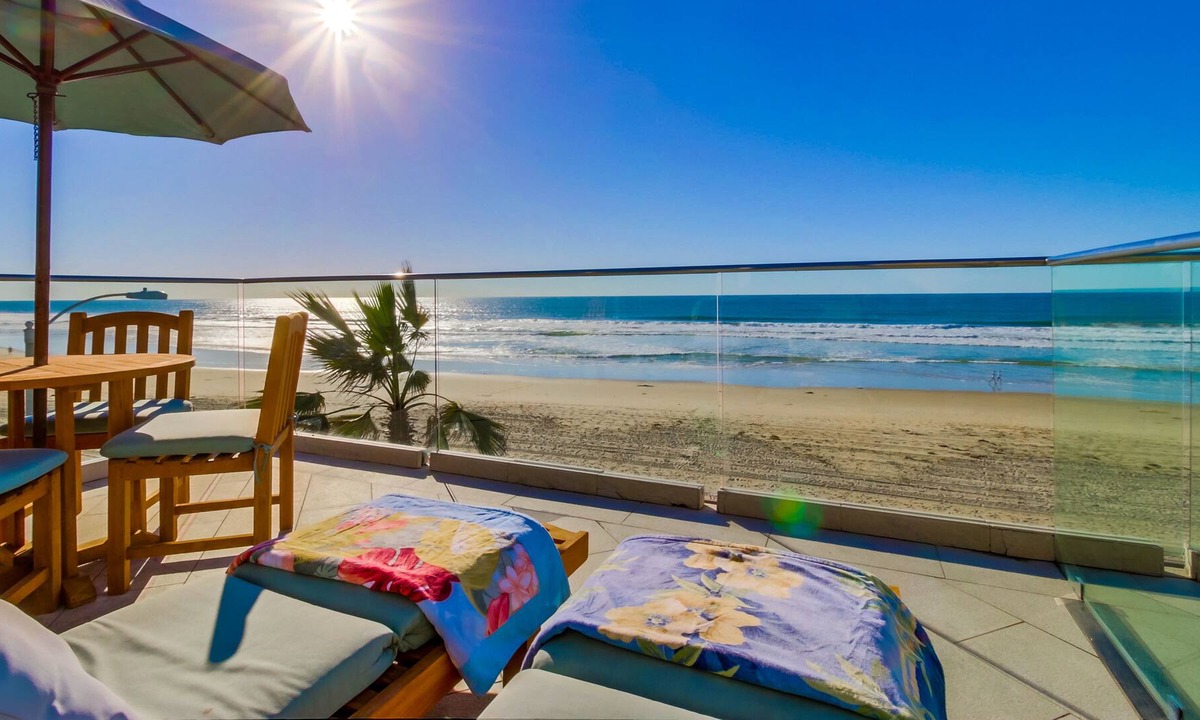 San Juan Getaway | Mission Beach