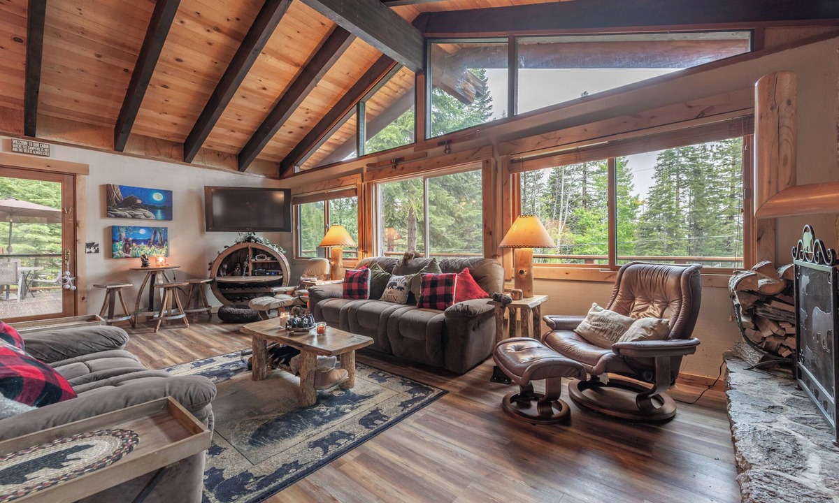 Carnelian Bay Cabin | Bear Cabin: Walk to Lake! Porch views, updated, cozy, Rafting is open! Dog