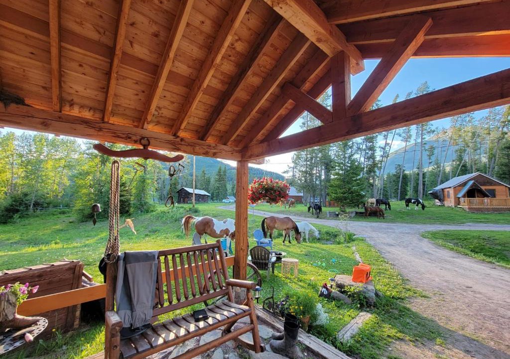 Blacktail Bed & Breakfast | Bear Creek Ranch Bed & Breakfast