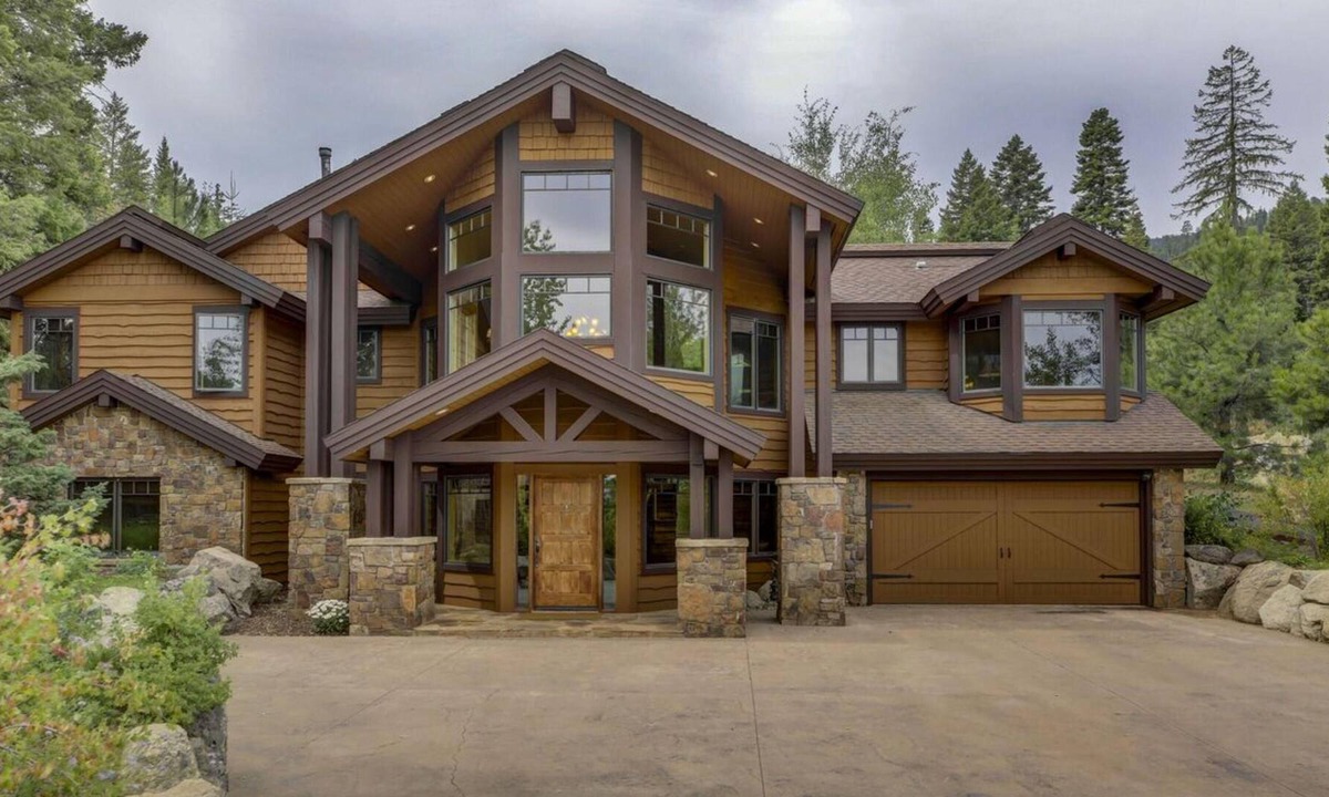 Tamarack House | Bear Discovery Custom Tamarack Estate Home by Casago Mccall - Donerightmanagement