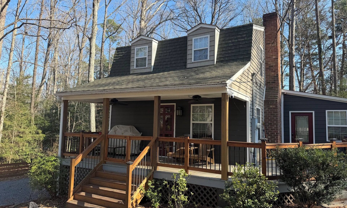 New London House | Beautiful 2 bedroom Quiet Getaway
