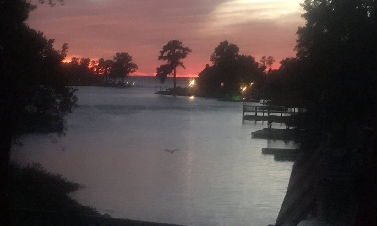 Lake Murray of Richland House | Beautiful Lakehouse, stunning sunsets private pool, perfect for small venues.