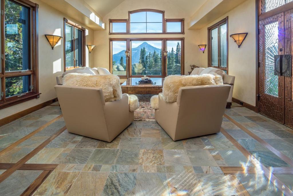 Big Sky House | Beehive Basin Chalet