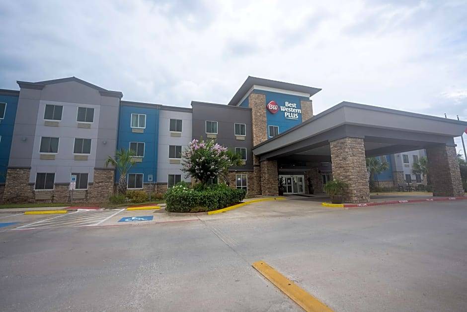 El Lago Hotel | Best Western Plus Seabrook Suites