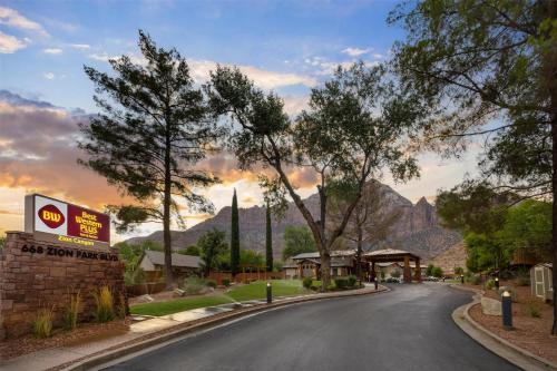 Zion Canyon Inn Suites | Zion National Park South Entrance