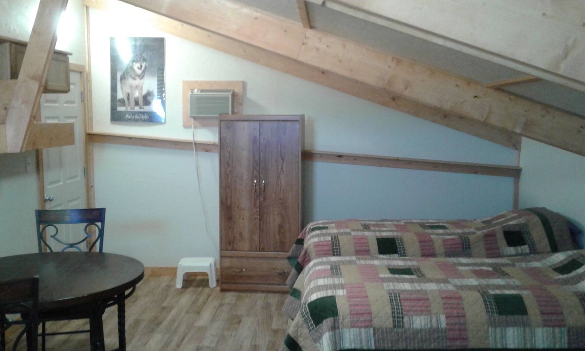 Buffalo Apartment | Big Horn Mountains Efficiency Apartment in loft