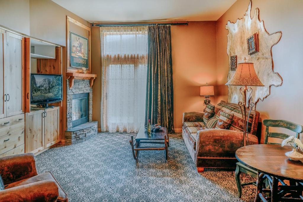 Big Sky Resort | Big Sky Resort Village Center