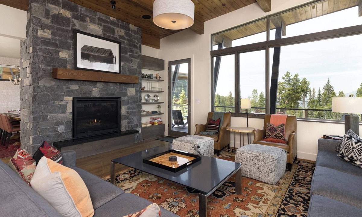 Big Sky Cabin | Big Sky Vacation Rentals: Silvertip 16 Alpine Bend