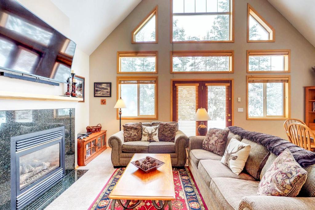 McCall House | Bitterroot Hideaway