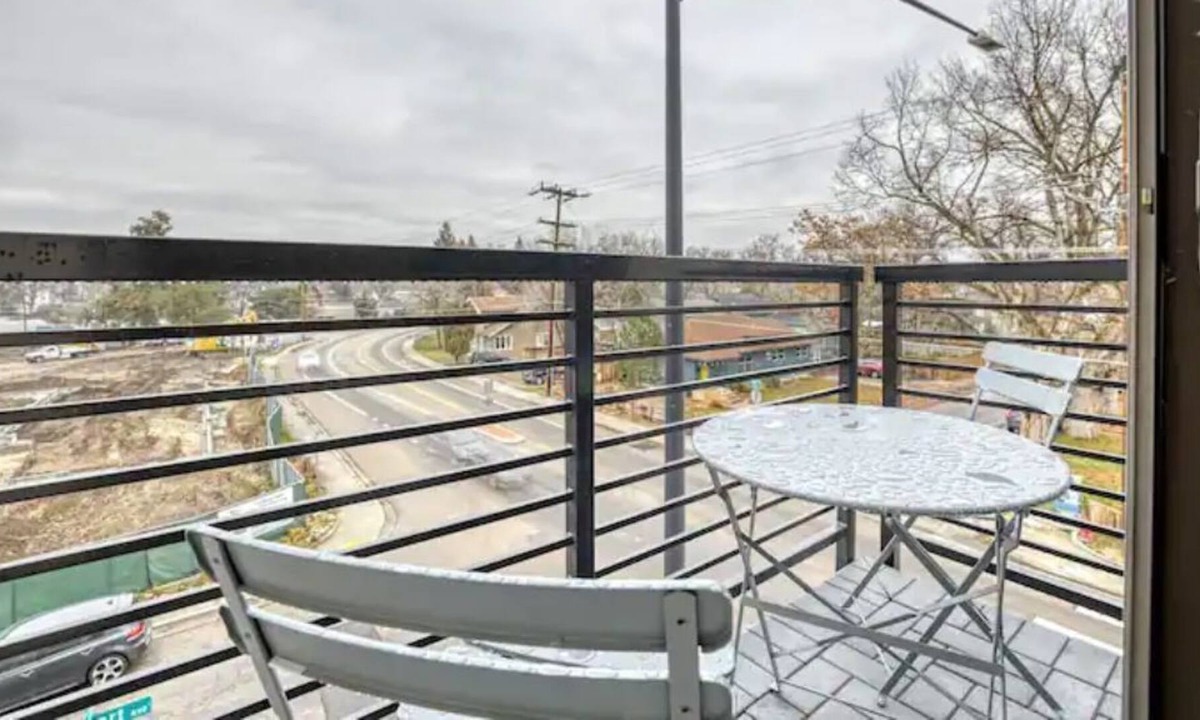 Veterans Park Condo | Boise Urban Adventure Gem | Sleeps 15