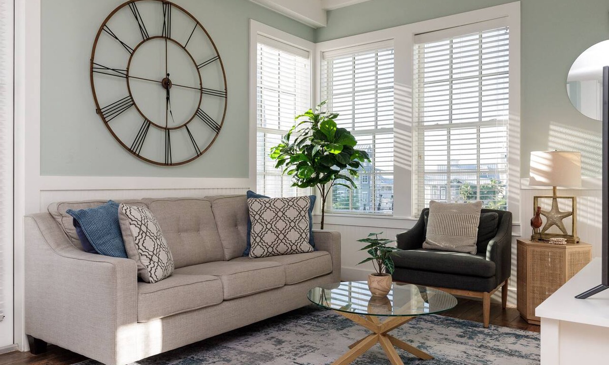 Cinnamon Shore Condo | Book 'Walk to the Beach,’ a Classic 1-BR Condo@Cinnamon Shore w/Amenities!