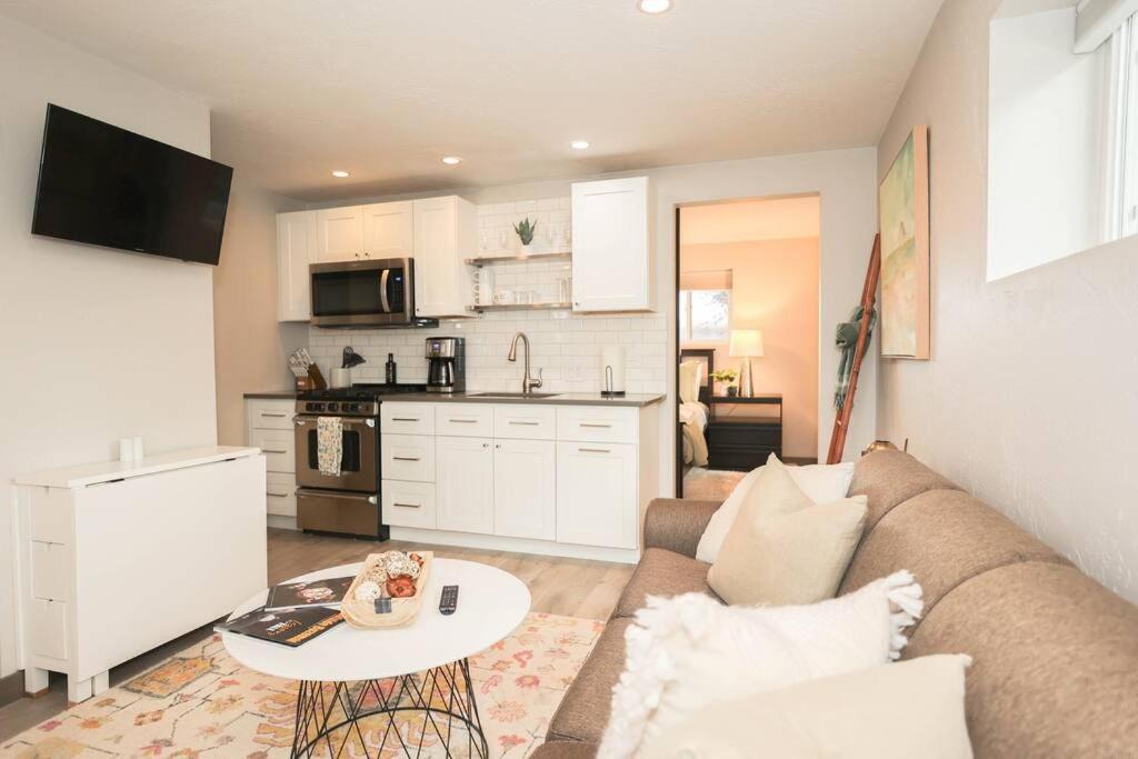 Bozeman House | Bridger Hawk Suite (NEW)