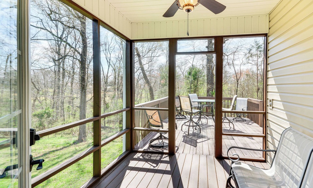 High Point Cottage | Bright & Elegant Home in High Point w/Deck!