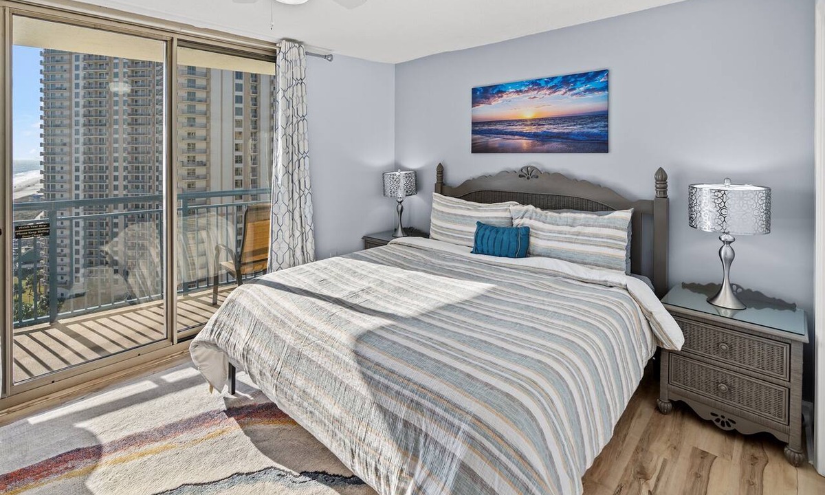 Arcadian Shores Apartment | Brighton 1702G Oceanview studio 17 floor